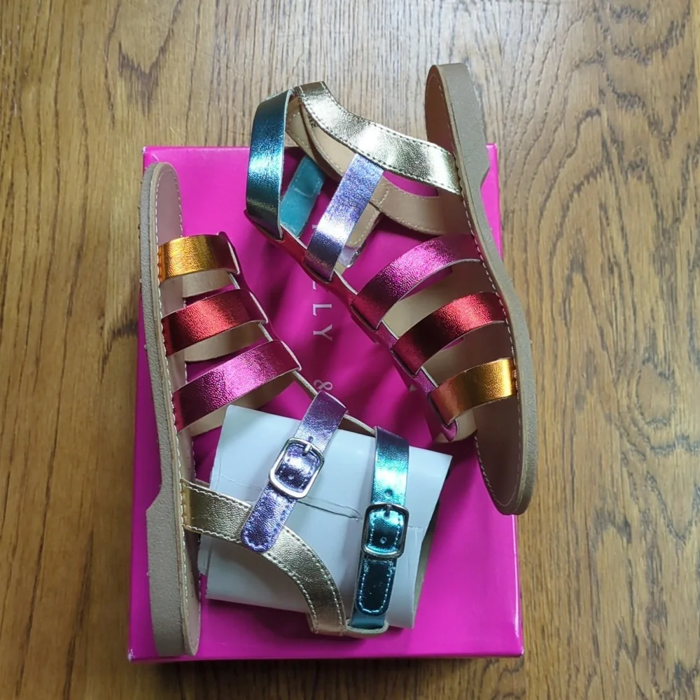NIB Kelly & Katie Chloe Gladiator Rainbow Sandal Kids Size 2